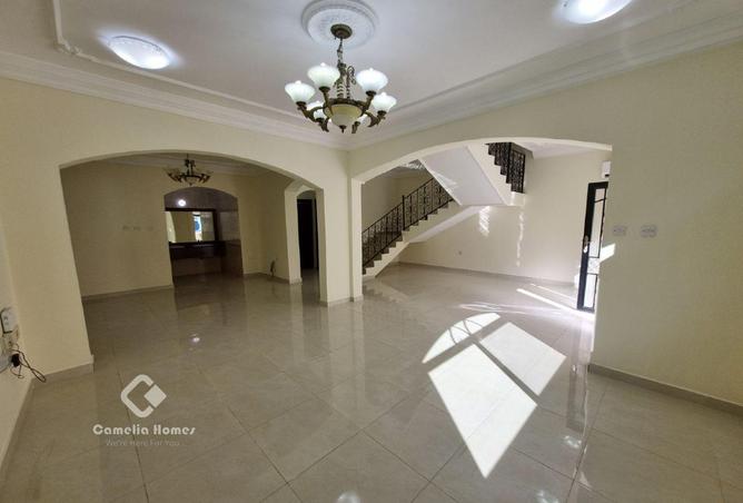 950654 - Property Image 2