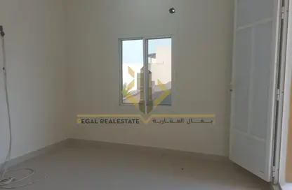 شقة - 1 حمام للايجار في الدفنة - الدفينة - الدوحة