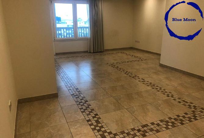 981326 - Property Image 3