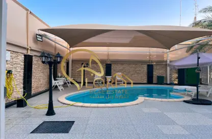 Villa - 3 Bedrooms - 5 Bathrooms for rent in Al Dafna - Al Dafna - Doha