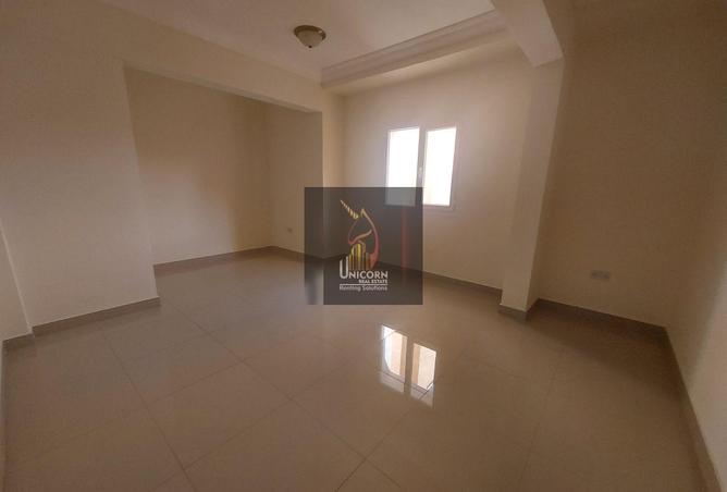 940180 - Property Image 3