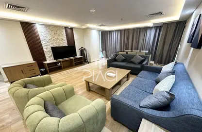 Apartment - 3 Bedrooms - 3 Bathrooms for rent in Musheireb - Musheireb - Doha