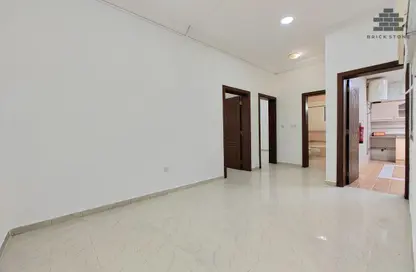 Apartment - 2 Bedrooms - 1 Bathroom for rent in Old Airport Road - Old Airport Road - Doha