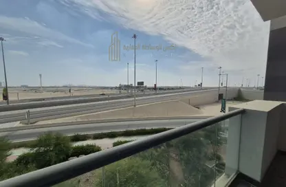 Apartment - 2 Bedrooms - 3 Bathrooms for rent in Boulevard View - Yasmeen City - Lusail