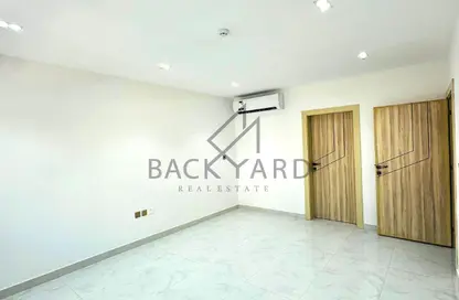 Apartment - 2 Bedrooms - 3 Bathrooms for rent in Al Khazin Street - Madinat Khalifa South - Madinat Khalifa - Doha