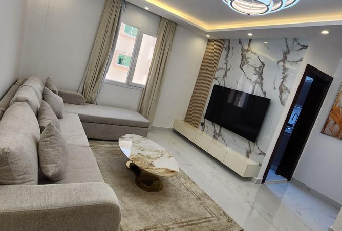 943961 - Property Image 2