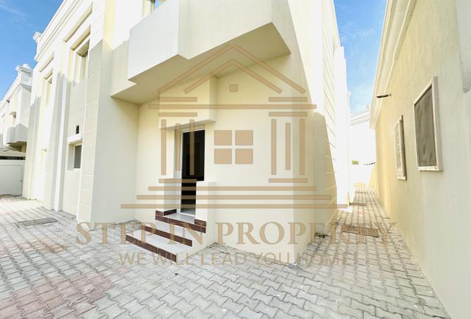 951712 - Property Image 3