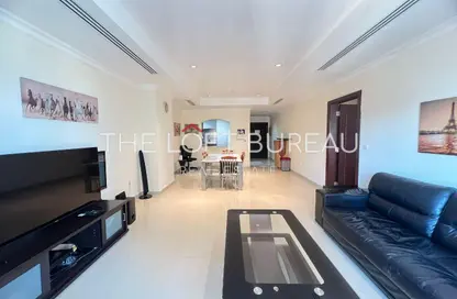 Apartment - 1 Bedroom - 2 Bathrooms for rent in East Porto Drive - Porto Arabia - The Pearl Island - Doha