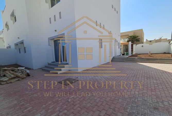 971975 - Property Main Image