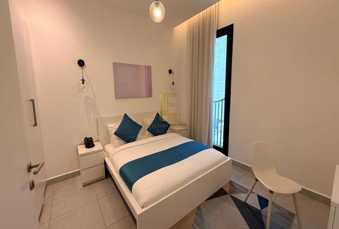 990178 - Property Image 3