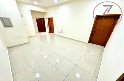 شقة - 3 غرف نوم - 2 حمامات للايجار في شارع المنتزه - المنتزه - الدوحة