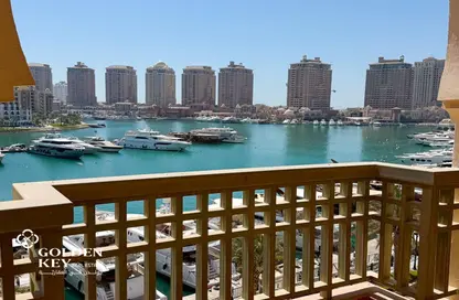 Apartment - 1 Bedroom - 2 Bathrooms for rent in West Porto Drive - Porto Arabia - The Pearl Island - Doha