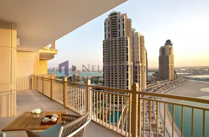 Penthouse - 3 Bedrooms - 5 Bathrooms for rent in Abraj Bay - Abraj Quartiers - The Pearl Island - Doha