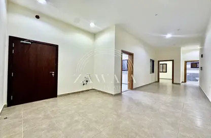 Apartment - 2 Bedrooms - 1 Bathroom for rent in Al Nasr Street - Al Nasr - Doha
