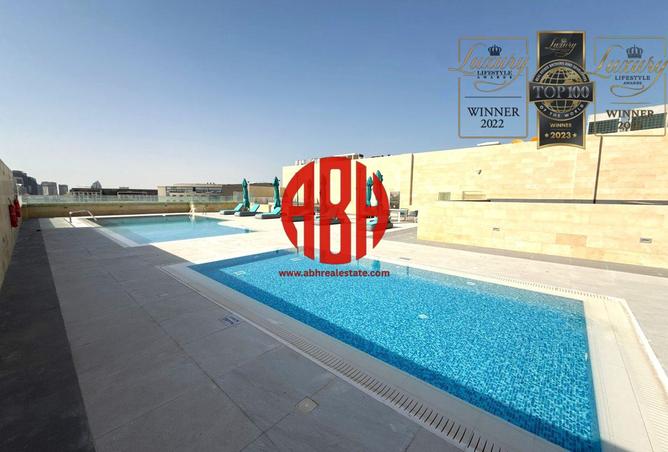 924630 - Property Image 2