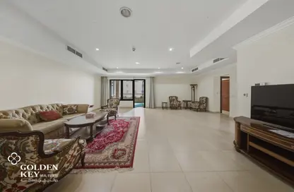 Apartment - 3 Bedrooms - 5 Bathrooms for sale in West Porto Drive - Porto Arabia - The Pearl Island - Doha Apartment - 3 Bedrooms - 5 Bathrooms for sale in West Porto Drive - Porto Arabia - The Pearl Island - Doha