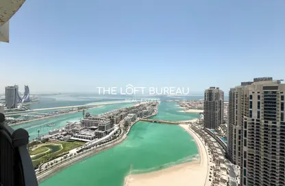 Apartment - 3 Bedrooms - 5 Bathrooms for rent in Abraj Bay - Abraj Quartiers - The Pearl Island - Doha