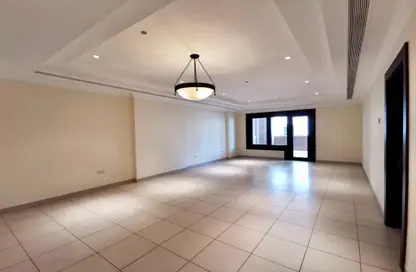 شقة - غرفة نوم - 2 حمامات للايجار في طريق بورتو الشرقي - بورتو أرابيا - جزيرة اللؤلؤة - الدوحة