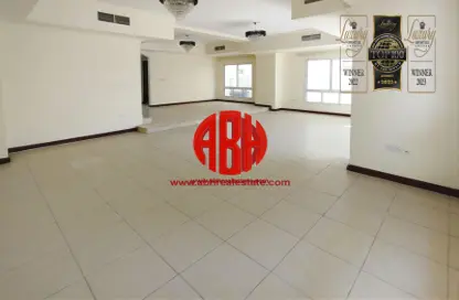 مجمع سكني - 4 غرف نوم - 5 حمامات للايجار في مجمع الفنار - الوعب - الوعب - الدوحة