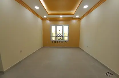 Apartment - 2 Bedrooms - 2 Bathrooms for rent in Tadmur Street - Old Airport Road - Doha
