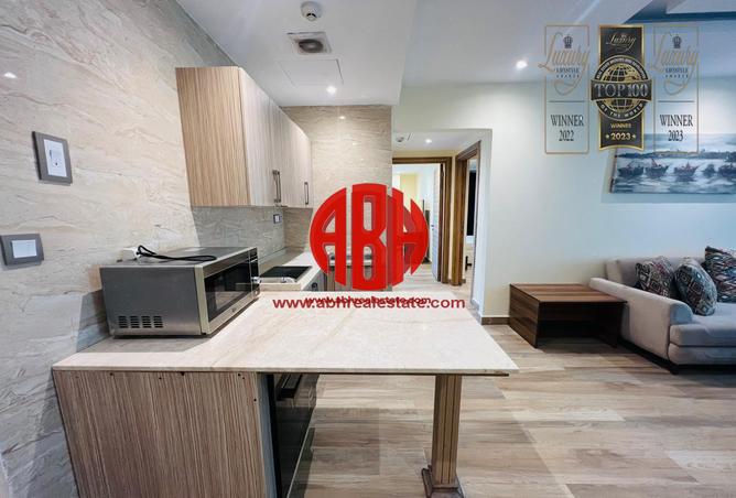 987452 - Property Image 3