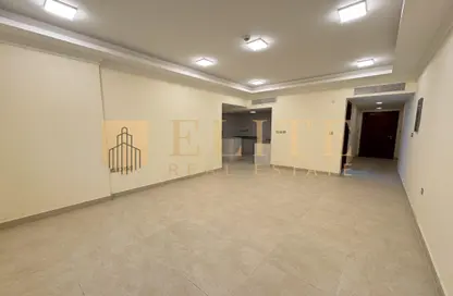 Apartment - 2 Bedrooms - 3 Bathrooms for rent in Asim Bin Omar Street - Al Mansoura - Doha