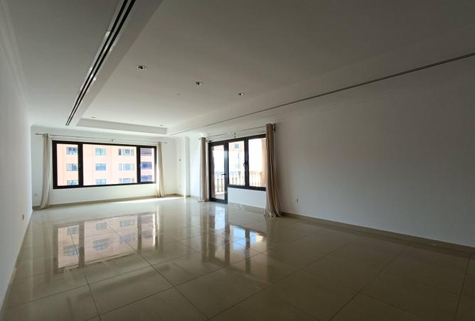 955961 - Property Image 2