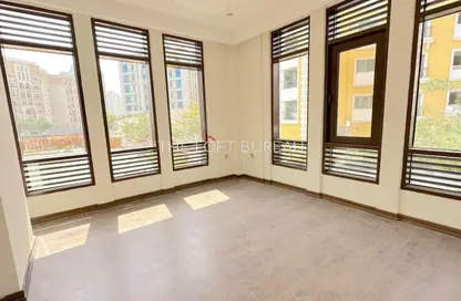 Apartment - 2 Bedrooms - 2 Bathrooms for rent in Giardino Apartments - The Pearl Island - Doha