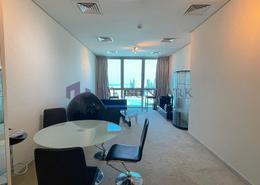صورةغرفة المعيشة / غرفة الطعام لـ: شقة - 1 غرفة نوم - 2 حمامات للبيع في برج زجزاج  ب - أبراج زجزاج - الخليج الغربي - الدوحة, صورة 1
