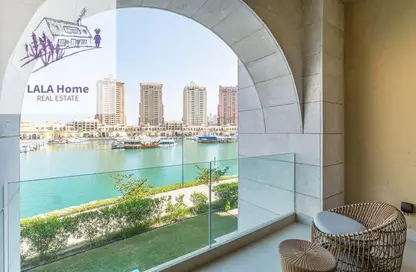 Apartment - 2 Bedrooms - 3 Bathrooms for rent in The St. Regis Marsa Arabia Island - Marsa Arabia - The Pearl Island - Doha