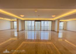 Penthouse - 3 bedrooms - 5 bathrooms for sale in Viva West - Viva Bahriyah - The Pearl Island - Doha