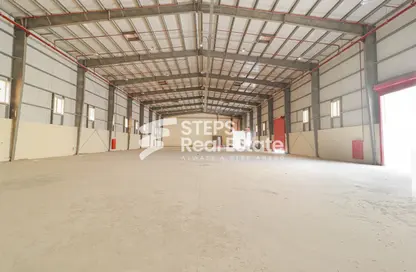 Parking image for: Warehouse - Studio for rent in East Industrial Street - Birkat Al Awamer - Al Wakra, Image 1