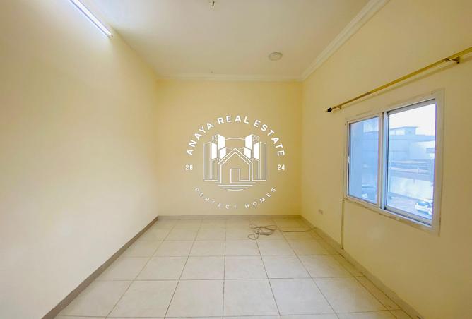 976867 - Property Main Image