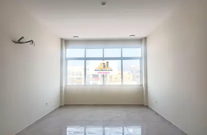 Apartment - 2 Bedrooms - 2 Bathrooms for rent in Bu Hamour Street - Abu Hamour - Doha