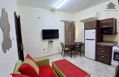 Apartment - 1 Bedroom - 1 Bathroom for rent in Muntazah 13 - Al Muntazah - Doha