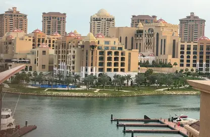 Apartment - 2 Bedrooms - 3 Bathrooms for rent in East Porto Drive - Porto Arabia - The Pearl Island - Doha