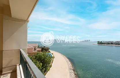 Apartment - 1 Bedroom - 2 Bathrooms for sale in Viva East - Viva Bahriyah - The Pearl Island - Doha