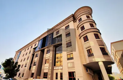 Apartment - 3 Bedrooms - 2 Bathrooms for rent in Al Muntazah Street - Al Muntazah - Doha