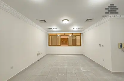 Apartment - 2 Bedrooms - 2 Bathrooms for rent in Al Sadd Tourist Apartments - Al Sadd - Doha
