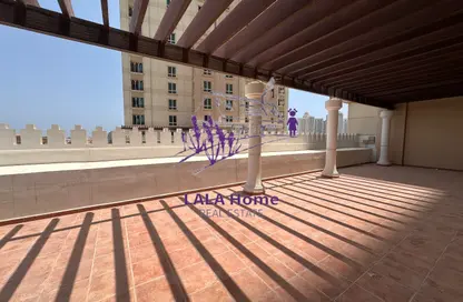 Apartment - 1 Bedroom - 2 Bathrooms for rent in Viva Central - Viva Bahriyah - The Pearl Island - Doha