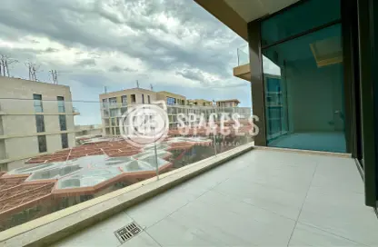 Apartment - 2 Bedrooms - 3 Bathrooms for rent in Gewan Island - The Pearl Island - Doha