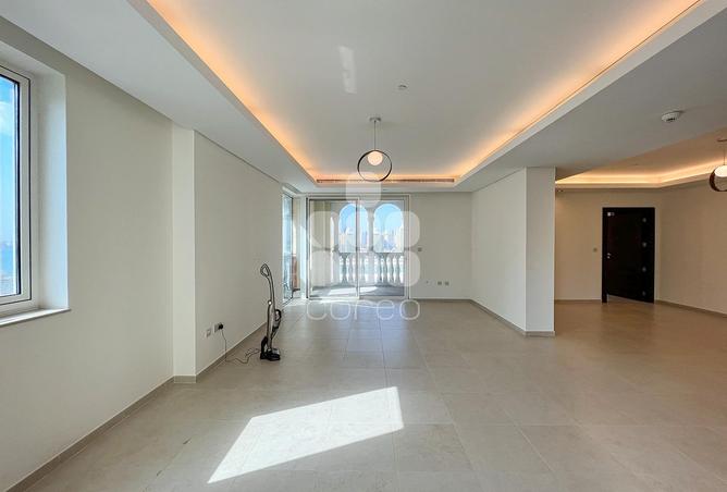 932671 - Property Image 3