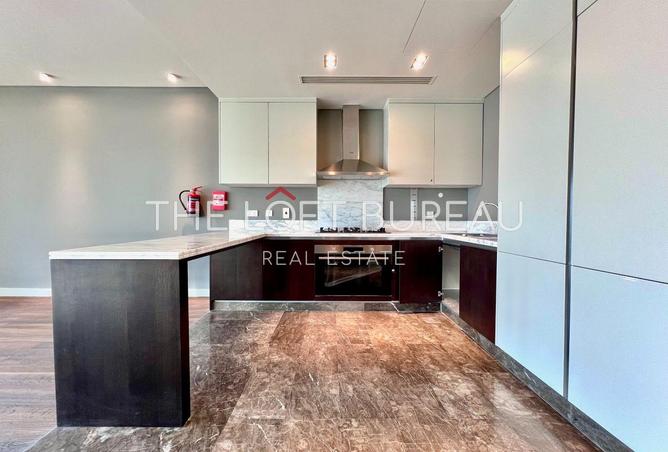 987803 - Property Image 3