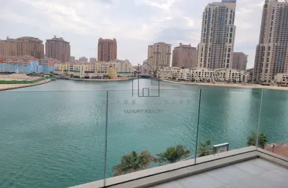 Apartment - 1 Bedroom - 2 Bathrooms for rent in Gewan Island - The Pearl Island - Doha
