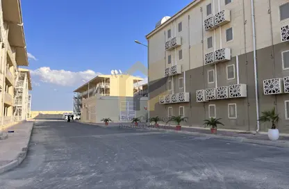 Compound - 7+ Bedrooms - 7+ Bathrooms for rent in Umm Salal Mahammad - Umm Salal Mohammed - Doha