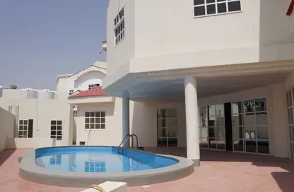 Villa - 4 Bedrooms - 7 Bathrooms for rent in New Salata - Salata - Doha