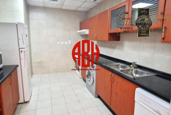 998929 - Property Image 3