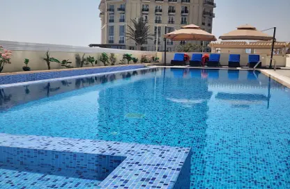 Apartment - 2 Bedrooms - 4 Bathrooms for rent in Floresta Gardens - Floresta Gardens - The Pearl Island - Doha