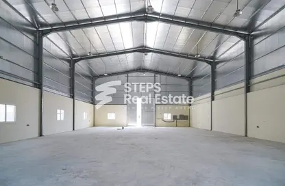 Parking image for: Warehouse - Studio for rent in East Industrial Street - Birkat Al Awamer - Al Wakra, Image 1