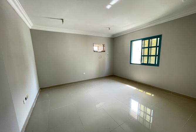 930720 - Property Main Image